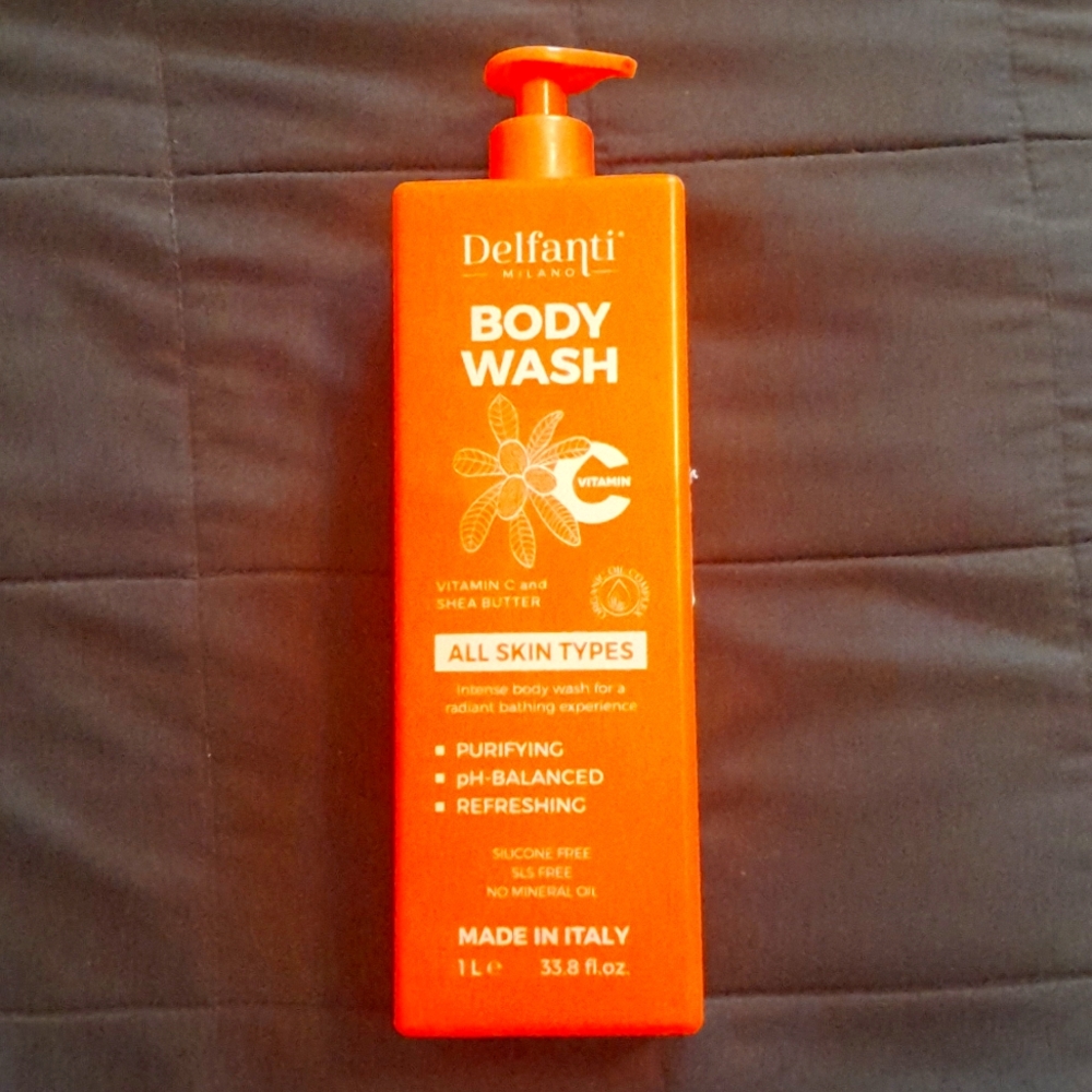 Delfanti Vitamin C Body Wash with Shea Butter 33.8 fl oz